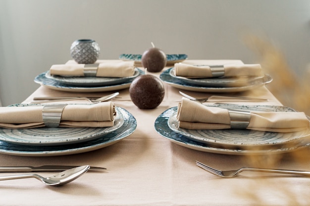 Selecție de farfurii